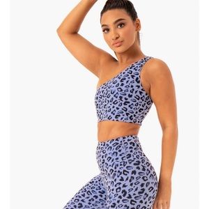 ‼️BLOWOUT SALE‼️5/$25 Ryder wear adapt bra size S purple